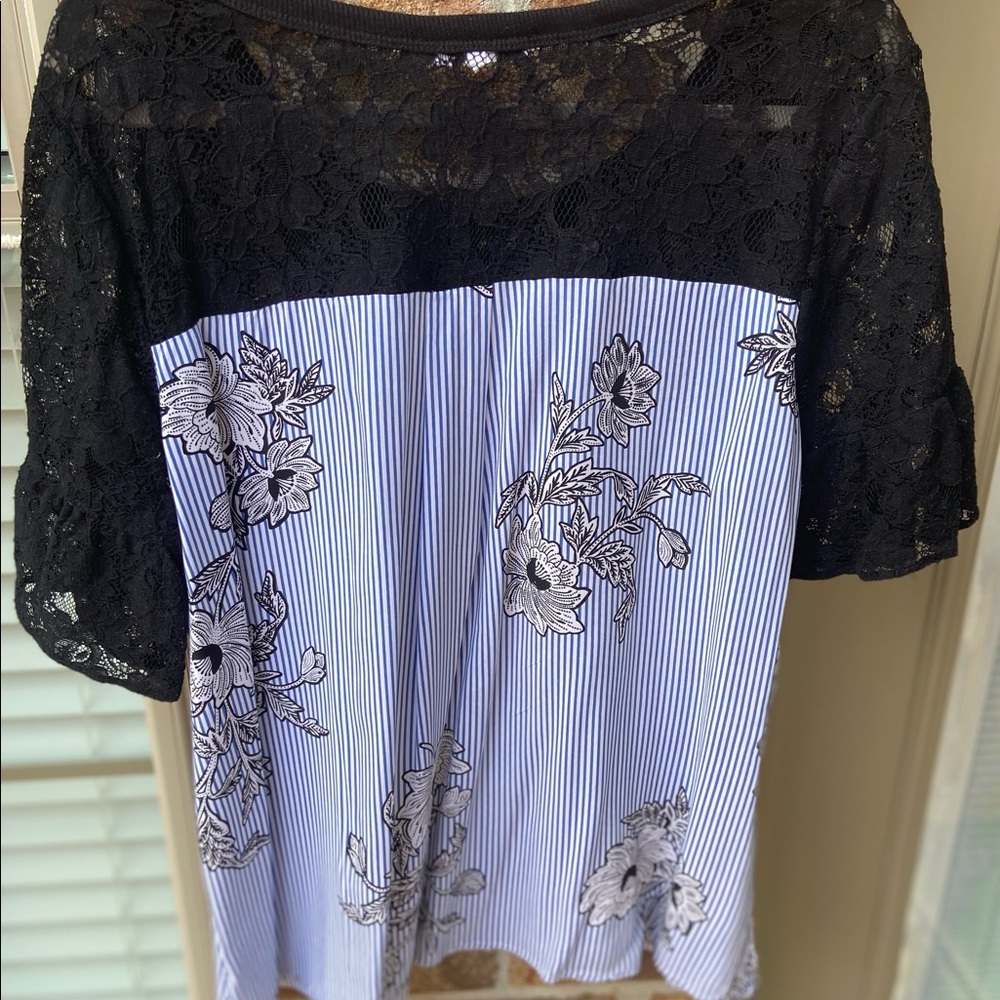 DR 2 Blue, Black,White Top & Black Lace Bodice
